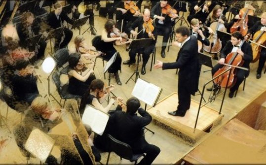 Alexis Soriano with the Symphonic Orchestra of the University of São Paulo 